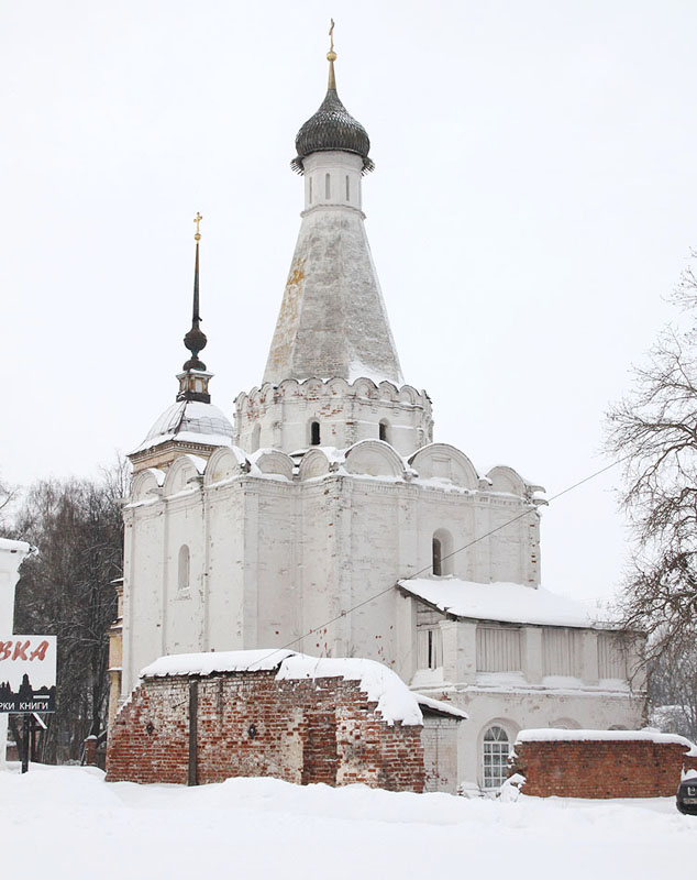 Церковь петра митрополита. Церковь Петра митрополита Переславль-Залесский. Церковь Святого Петра митрополита Переславль Залесский. Шатровая Церковь Петра митрополита. Церковь Петра митрополита в Переславле-Залесском план.